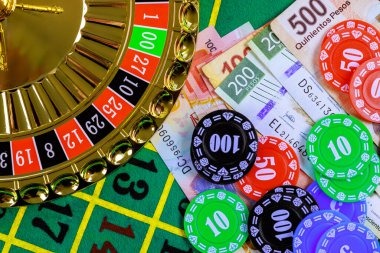 Roulette wheel and betting layout at todshop Hood vs Wolf table